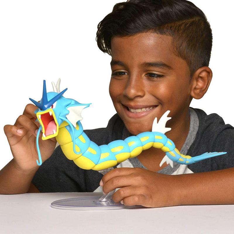 Pokemon Gyarados Epic Battle Figure 12
